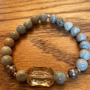 ElleV Design bracelet